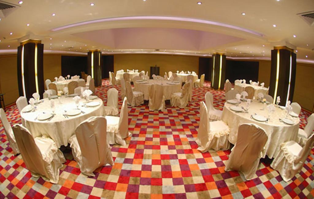 Crom Express Airport Hotel - Jeddah Exterior photo